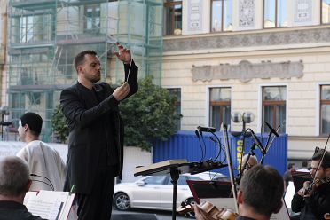 Sébastien Thomas Bagnoud — Conductor